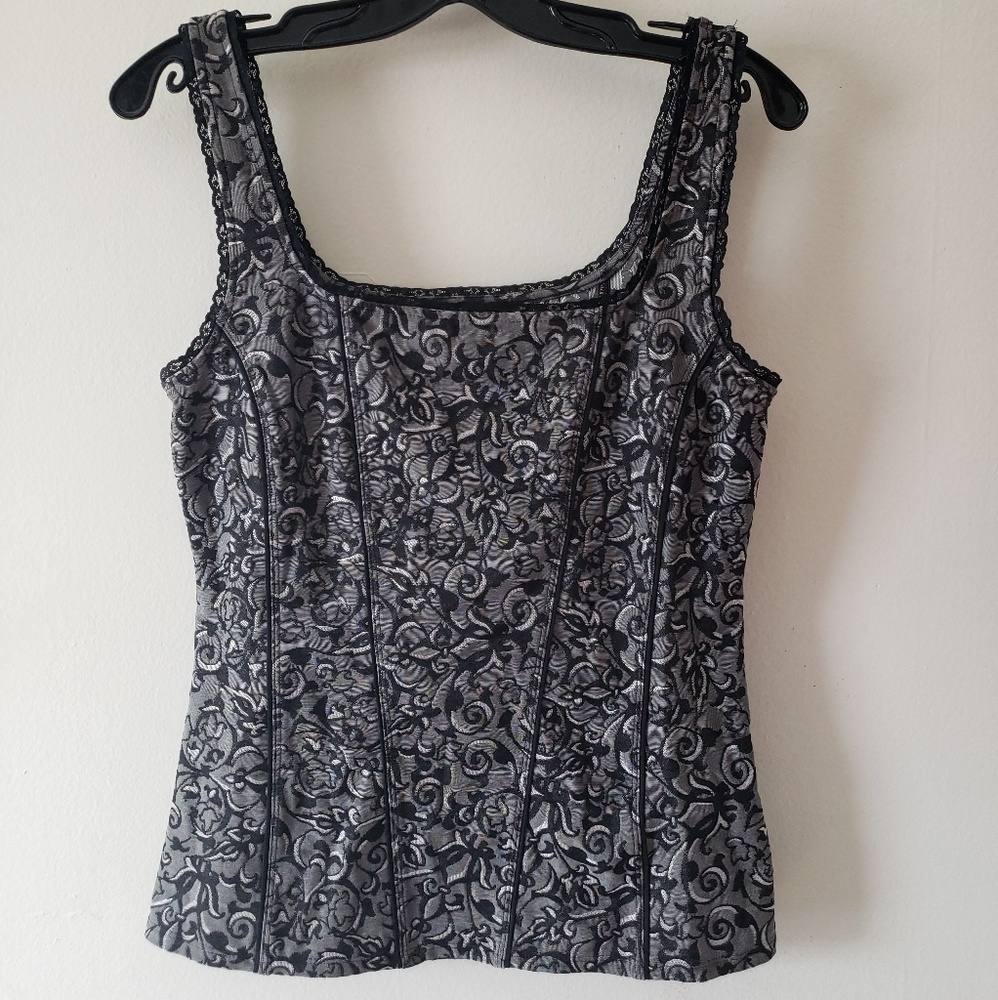 White House Black Market tank